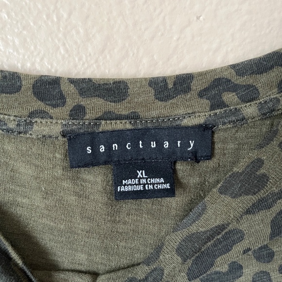 Sanctuary Green and Black Cheetah Print Short Sleeve Crew Neck Tee Shirt - Picture 5 of 9